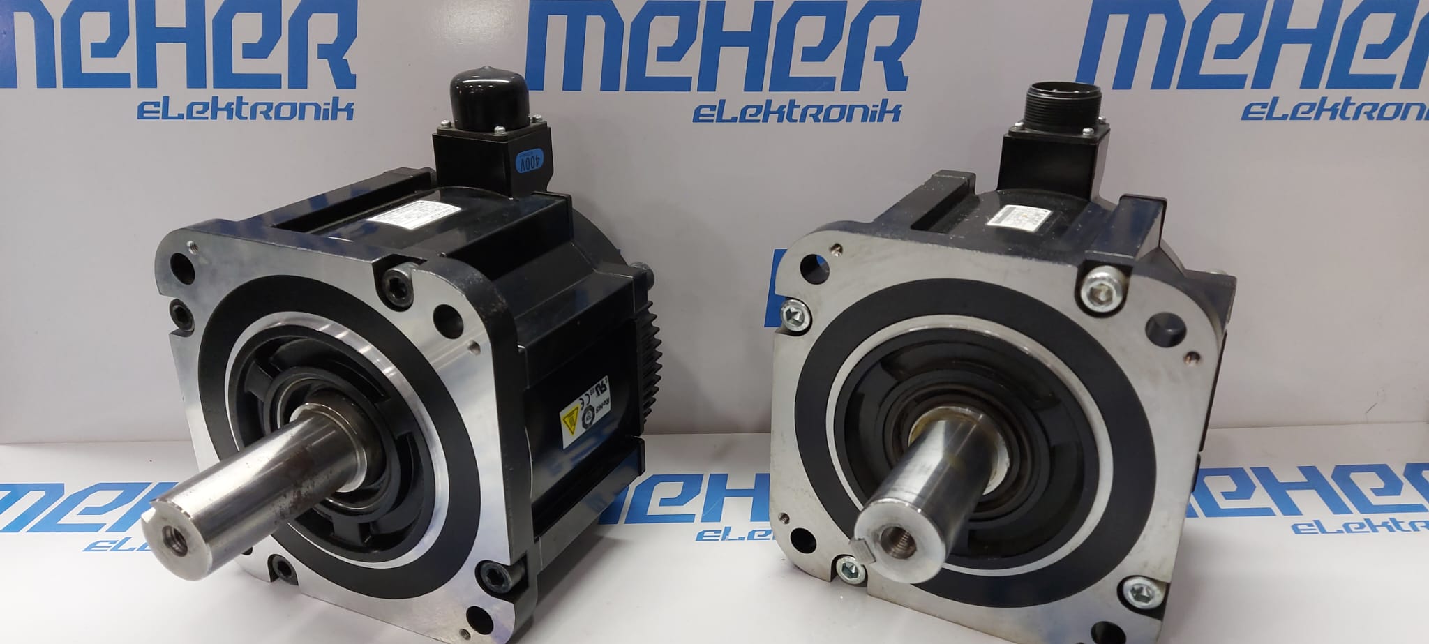 YASKAWA SGMGV-44DDA6F SERVO MOTOR 