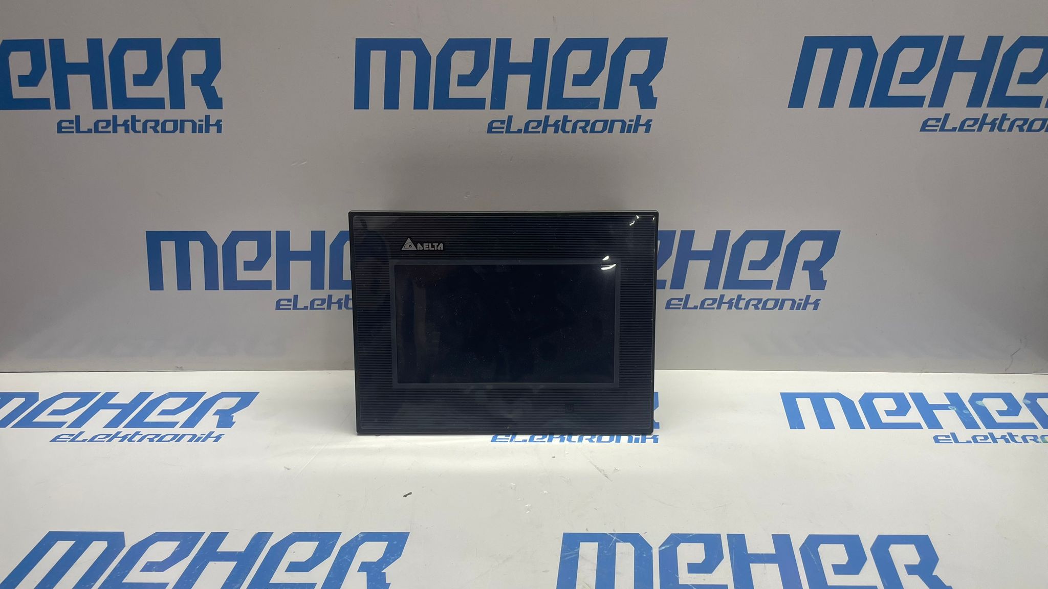 DELTA DOP-B07S411 HMI KONTROL PANELİ